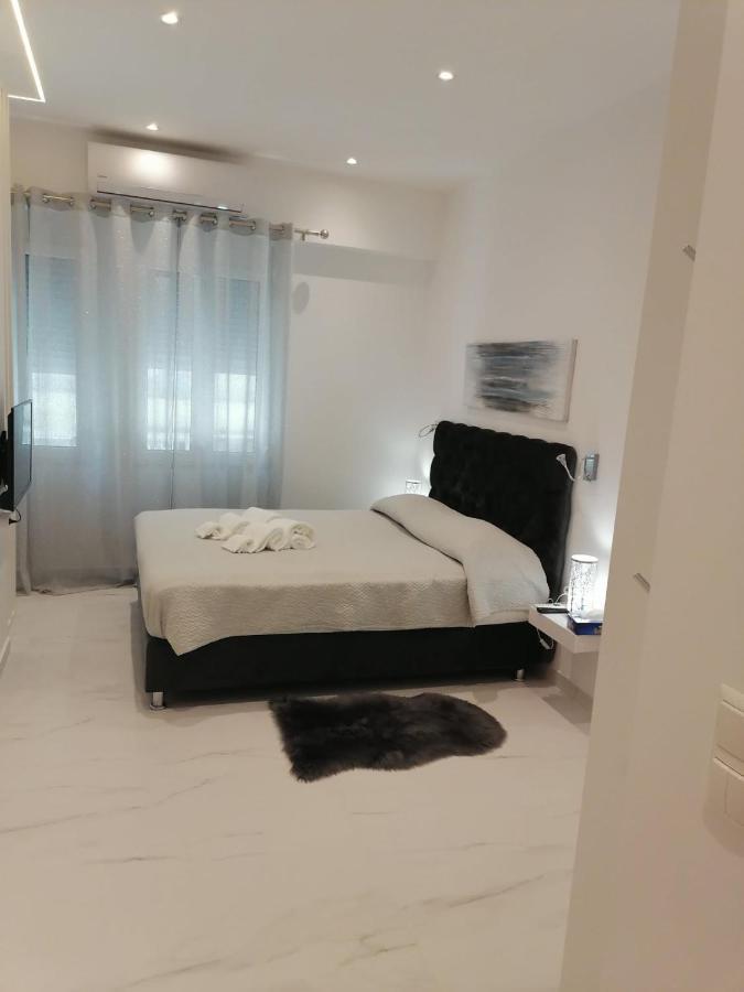 The Syntagma Luxury Suite เอเธนส์ ภายนอก รูปภาพ