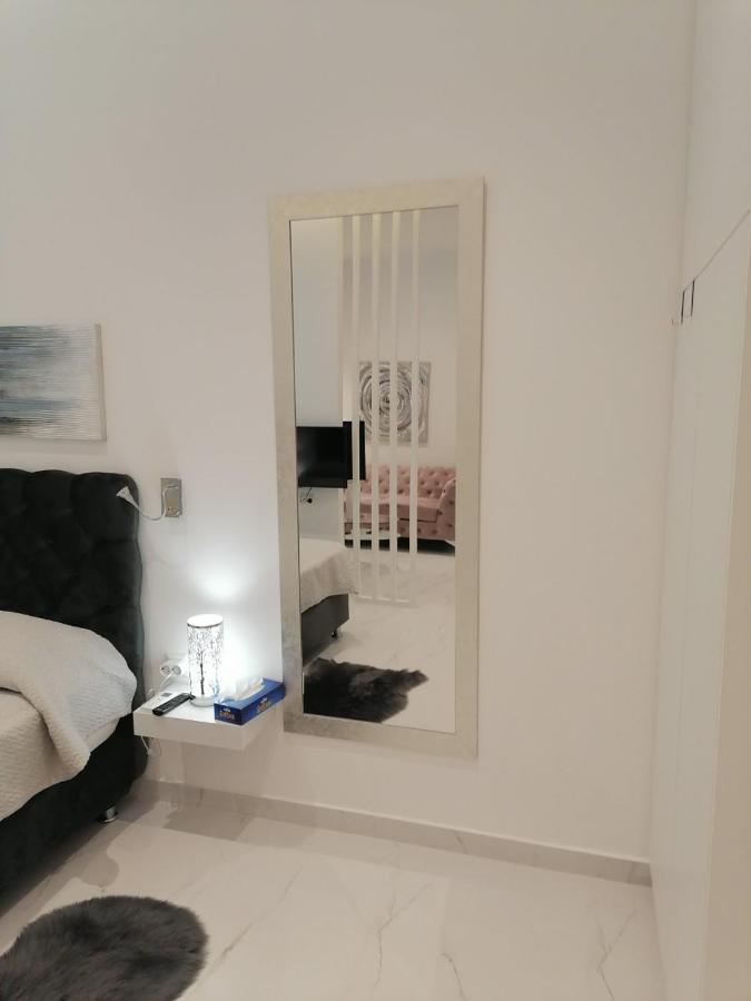 The Syntagma Luxury Suite เอเธนส์ ภายนอก รูปภาพ