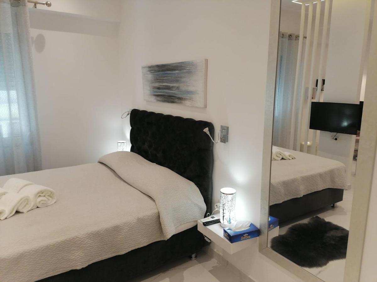 The Syntagma Luxury Suite เอเธนส์ ภายนอก รูปภาพ